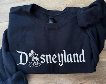 Sudadera de cuello redondo bordada con Mickey de Disneyland