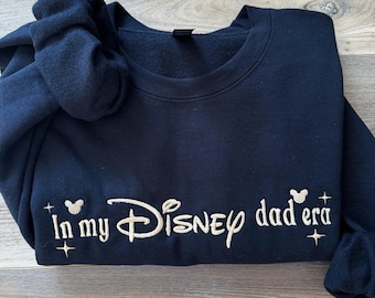 Broderad tröja från min Disney-era