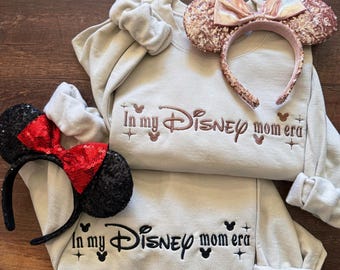 Broderad tröja med rund halsringning i min Disney-era