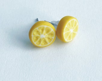Kleine oorbellen met citroen
