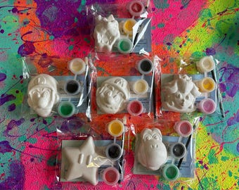 Super Mario inspired kids paint party favour -Paint you own Mario party pack - Gifts - Paintable. Party pack party filler, party favor party