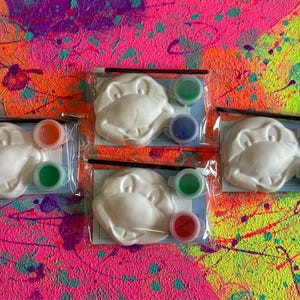 Ninja Turtles inspired kids paint party favour -Paint you own Turtle party pack - Gifts - Paintable. Party kit party filler
