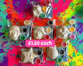 Cadeau pour enfants inspiré de Super Mario - Peignez votre propre paquet de fête Mario - Cadeaux - Peut être peint. Pack de fête, cadeau de fête