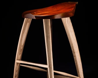 Handcrafted Mahogany Guitar Stool & Stand: Ashwood Accent