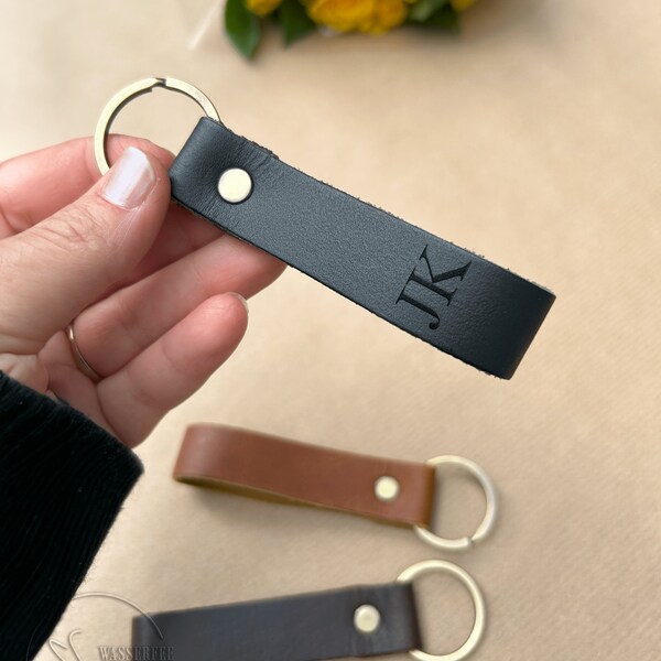 Leather keychain, guest gift, birthday, leather accessory, Christmas gift, gift for him | Gift idea for men and women