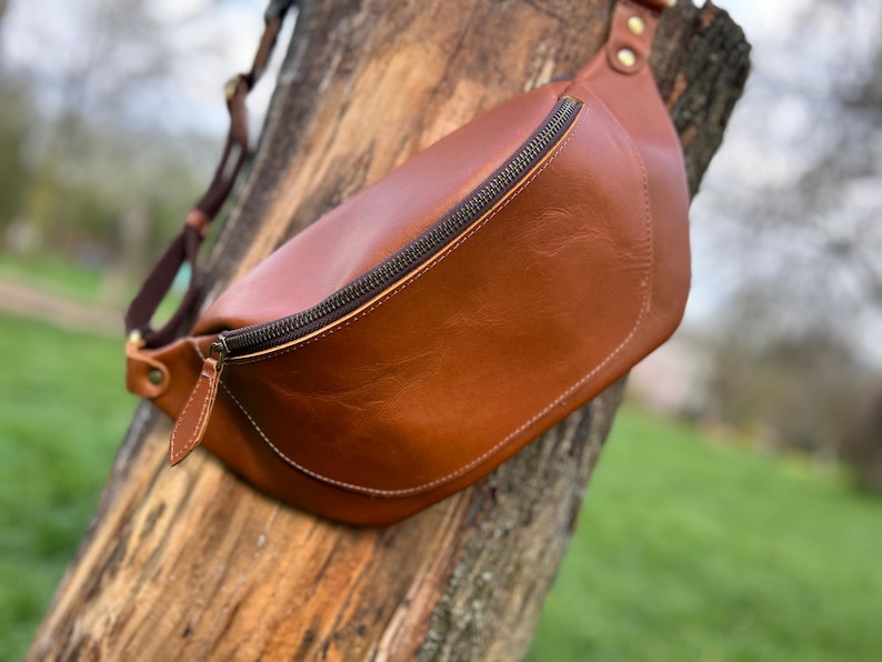 Premium Leather Waist Bag, Handmade Fanny Pack, Genuine Leather Belt Bag for Men & Women, Travel Crossbody Bum Bag image 2