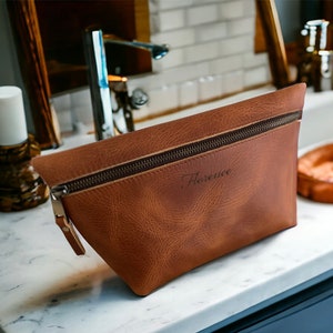 Valentinstagsgeschenk,Personalisierte Leder Schminktasche, Kosmetiktasche, Damen Kulturtasche | Leather Make-up Bag | Handmade Gift