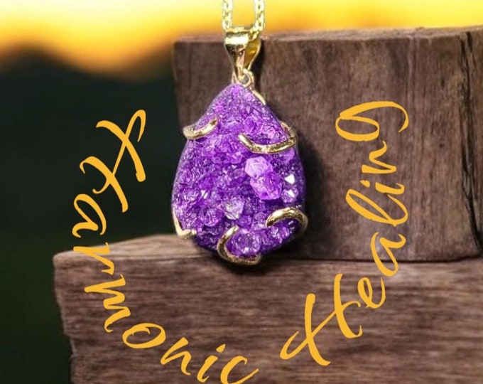 Druzy Quartz, Strength, Power, Inner Strength, Empowerment, Peace, Serenity, Release negativity, pendant, Gold pendant. gold necklace.