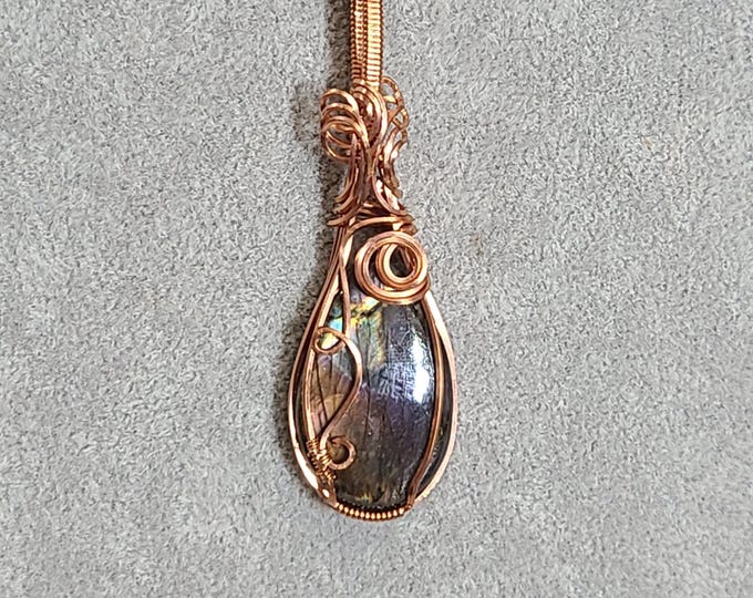 Labradorite, Wire wrapped necklace, wire wrap, handmade, gifts for her, pendant, transformation, spiritual awakening, protection, creativity