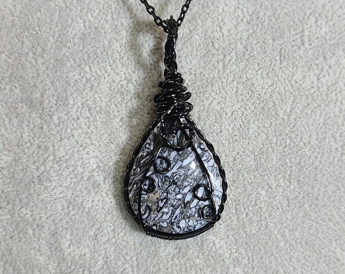 Palm Root, Plated Copper, Wire wrapped necklace, wire wrap, handmade, gifts for her, pendant, grounding, protection, root chakra, stability