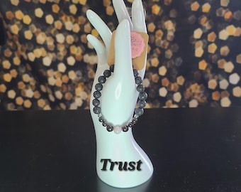 Trust, beaded Stretch bracelet, Handmade, healing, spiritual, beaded, bracelet, stretch, build trust, emotional healing, relationships
