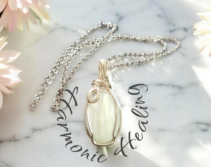 Wire wrap, Pendant, scolecite gemstone, gift for her, handmade, wire wrapped necklace.