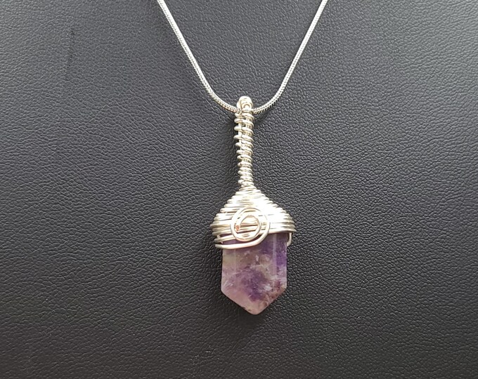 Arrow Amethyst Wrap Necklace, Purple Pendant, Intuition necklace, natural gemstone necklace, wire wrap, handmade.