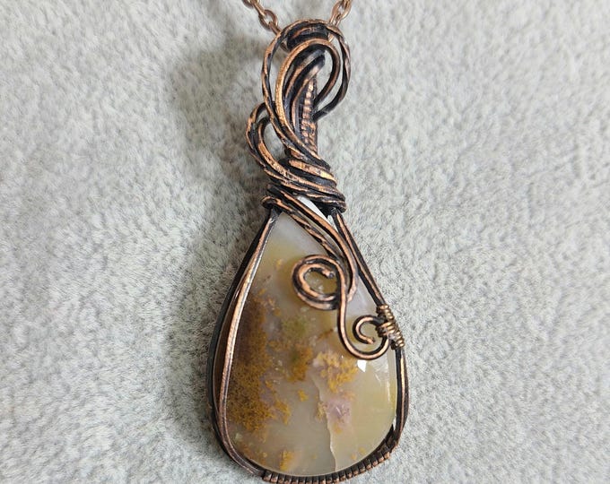 Moss Agate, Wire wrapped necklace, wire wrap, handmade, gifts for her, pendant, Copper, New beginnings, abundance, manifestation, protection