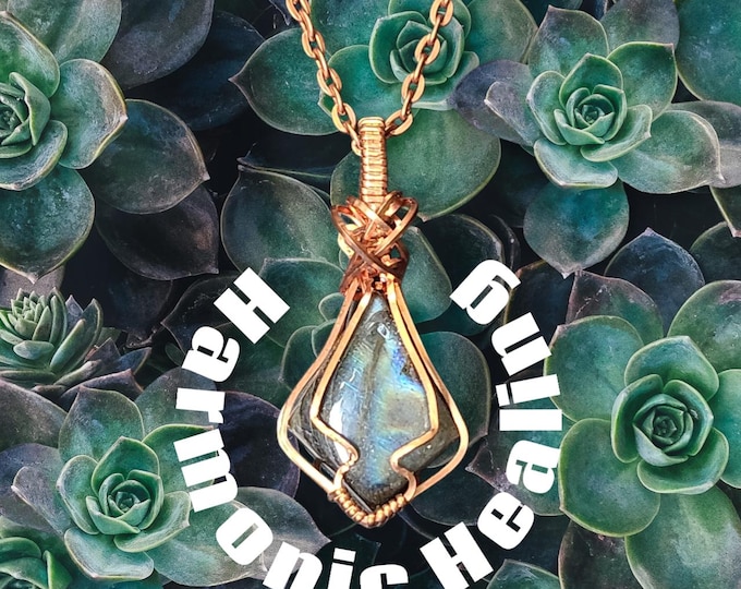 Labradorite wrapped necklace, wire wrapped pendant, Copper, handmade, gift for her,