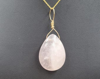 Rose Quartz Teardrop Pendant Necklace, Healing crystal pendant, love necklace, gold necklace, rose quartz pendant, handmade, gifts for her.