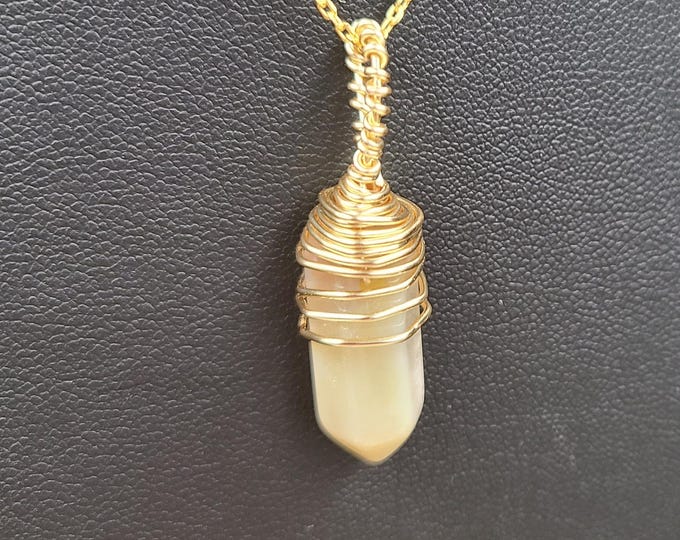 cream Agate Necklace, Gold wrap necklace, Balance Pendant, Soothing Necklace, Heals inner Anger Pendant. Encouragement necklace.