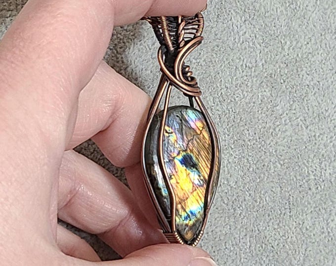 Labradorite, Wire wrapped necklace, wire wrap, handmade, gifts for her, pendant, transformation, spiritual awakening, protection, creativity