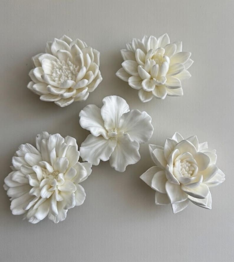 Ivory Resin Floral Wall Art Set, Sculptural White Flower Decor (Set of 5) image 2