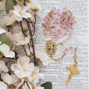 First Communion Rosary, 1st Communion Girls Rosary, Firsy Holy Communion Pink Rosary, Catholic Gift, Catholic Girl Rosary