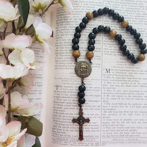 Holy Face Chaplet, Handmade Chaplet, Bronze Chaplet, Wooden Holy Face Chaplet, Wood Chaplet, Passion of Jesus, Jesus Chaplet