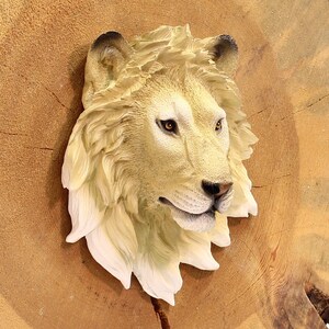 Colorful Lion Head Wall Decor: Polyester Marble Dust Sculpture