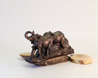 Cute Elephant Family Statue - Gift For Mom - Housewarming Gifts