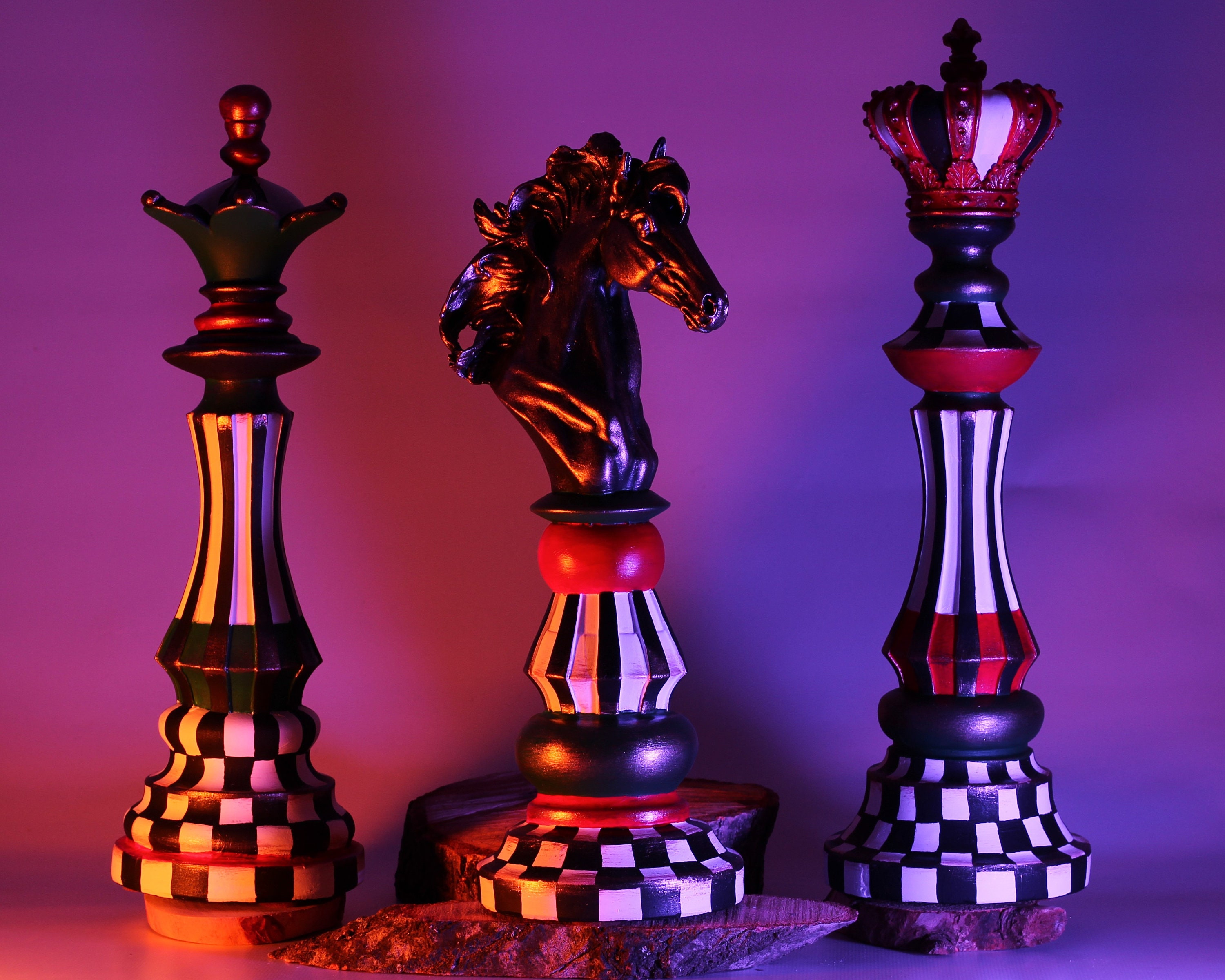 Chess Figurine Set Statue king, Queen and Knight Figurine Unique Chess