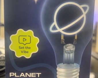 Bombilla de Filamento Planet, BOMBILLA LED TT-A60PLN.