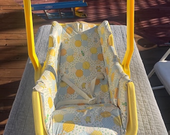 Vintage Kolcraft Carri-Cradle