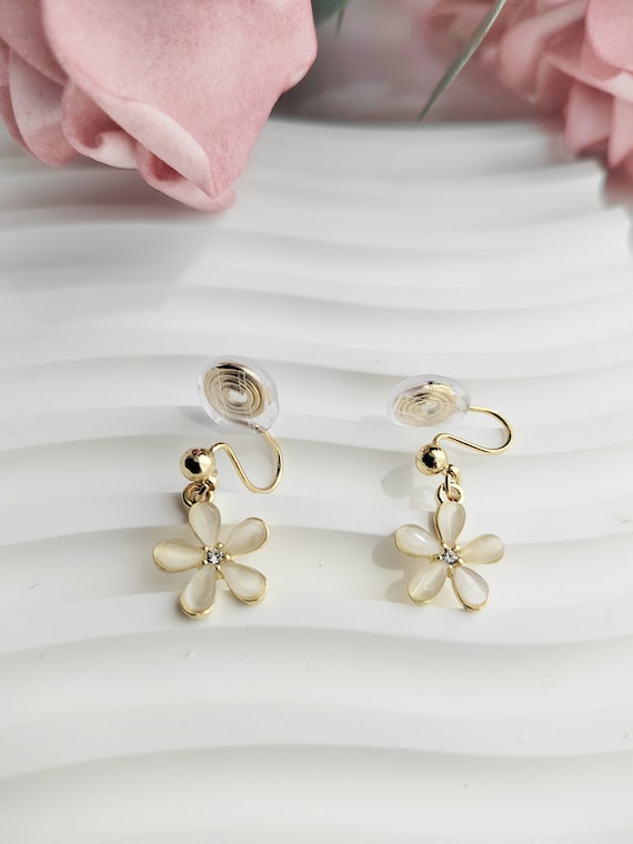 Clip on Earringsinvisible White Flower Drop Clip on Earringsnew Pain Free Clip Coil Designnon Pierced Ears gifts for Her Etsy