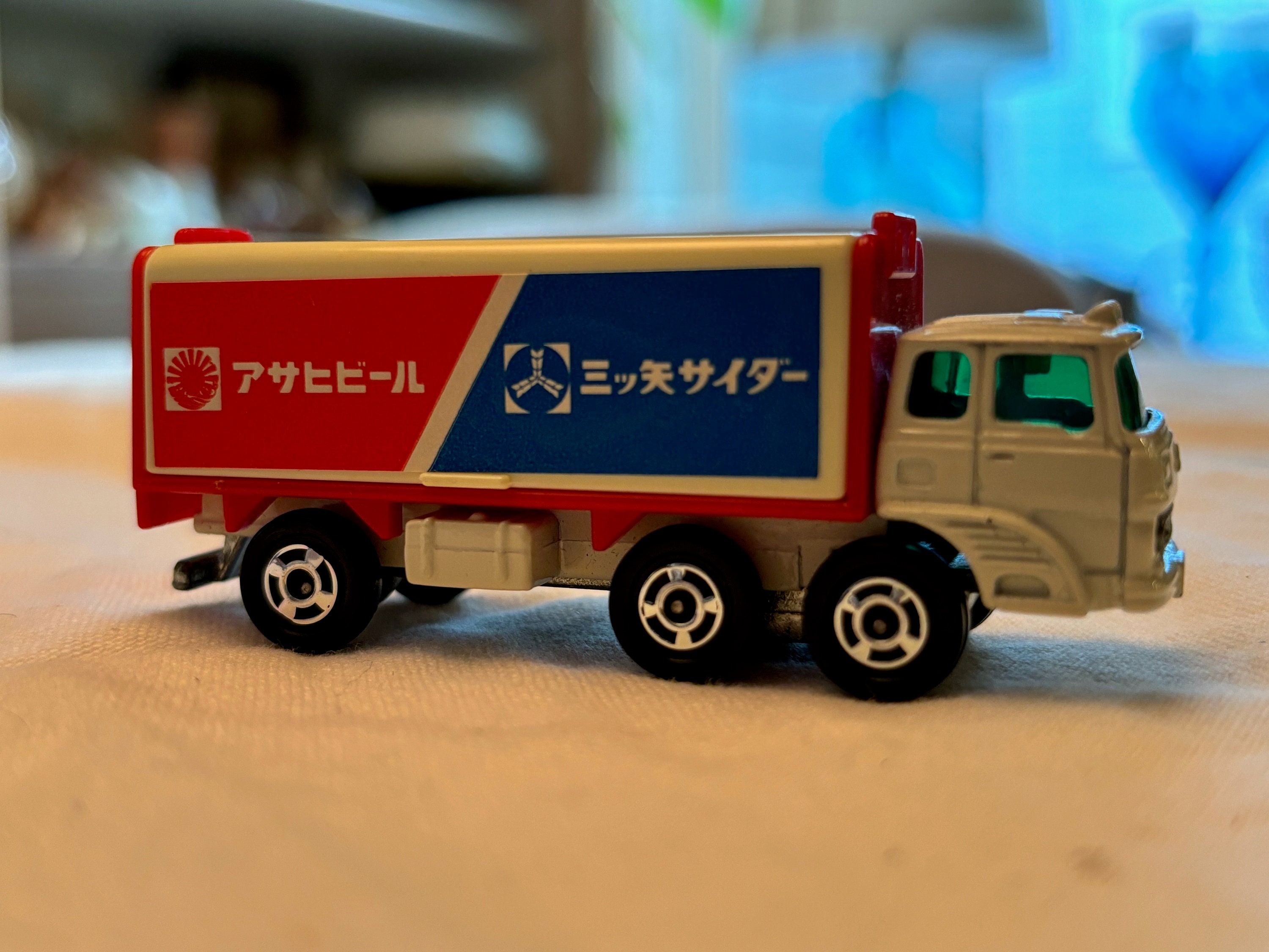 Tomica Fuso Wing Roof Truck With Box #7 - Etsy Canada