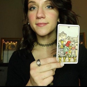 Comment, quand et où le rencontrerez-vous ? !  AIMEZ la lecture du tarot, la lecture psychique de l'amour, la lecture des relations, les sentiments, les pensées, les intentions