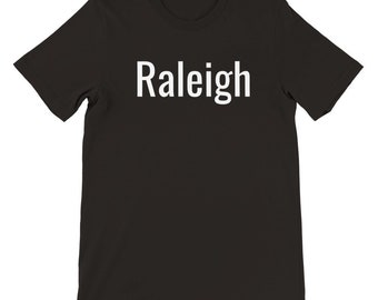 Camiseta Raleigh Letras Blancas sobre Negro