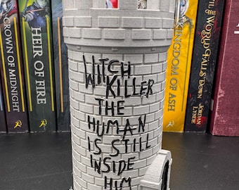 Throne of Glass Book Nook – Manon Blackbeak - Witch Killer The Human Is Still Inside Him
