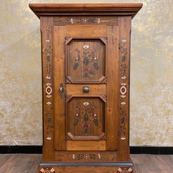 Anno 1700 Braun Antik Bauernschrank