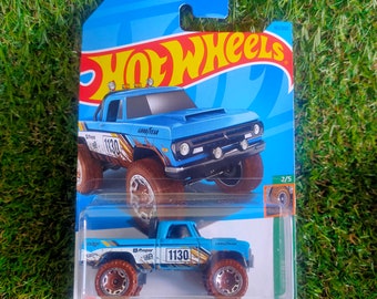 Hot Wheels '70 Dodge Power Wagon