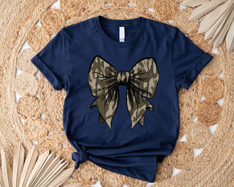 Camo Bow T-Shirt: Women's Duck Hunting Tee, Fall Camouflage bild 6