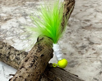 Custom Hand-Tied Crappie Jigs: Expertly Crafted Lures for Your Next Fishing Adventure!