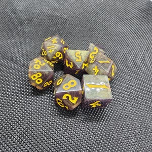 Polyhedral dice set