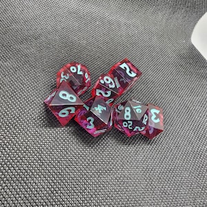 Polyhedral dice set