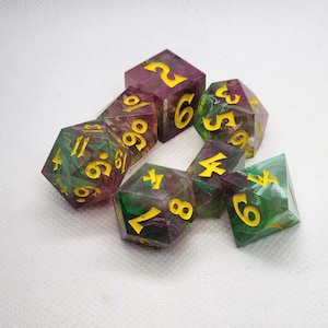 polyhedral dice