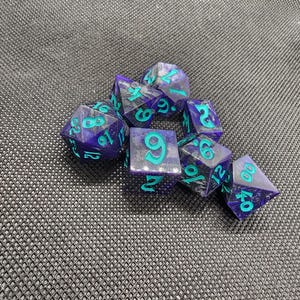 Polyhedral dice set