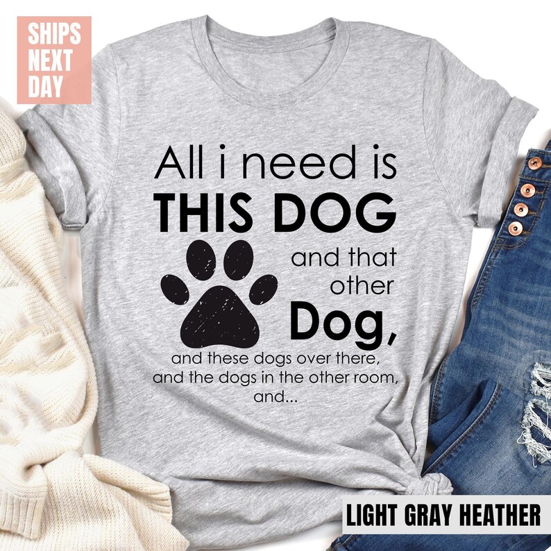 A classic light gray heather tee for dog enthusiasts—comfortable and stylish!