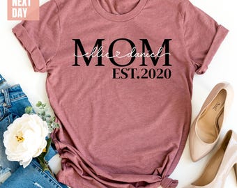 Mom Est Shirt, Valentines Day Shirt, Mother's Day Shirt, Mom Mimi Gigi Aunt Shirt Mother's Day Sweatshirts, Gift For Mom, Mother's Day Gifts