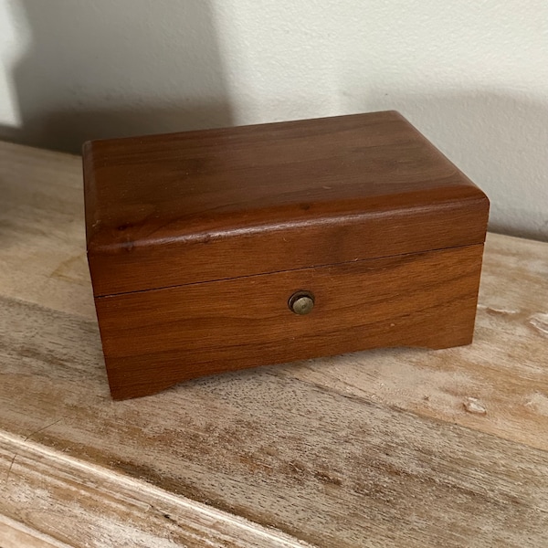 Vintage Thorens Movement Wood Music Box, Tune: Love Me Tender, Made in Switzerla