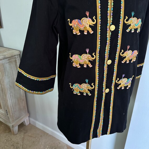 Bob Mackie Wearable Art Elephant Themed Blazer Ja… - image 4