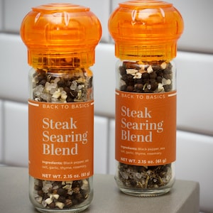 Steak Searing Blend: Black Pepper, Sea Salt, Garlic, Thyme, Rosemary (2.15 oz)