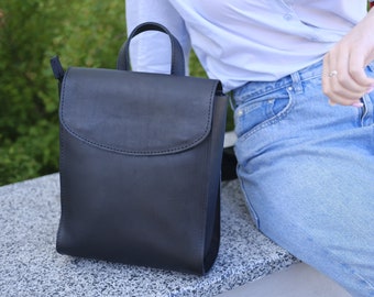 Mochila Mini de Couro Personalizada, Mochila de Viagem Feita à Mão