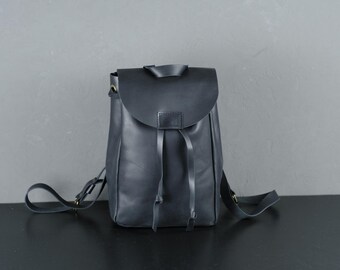 L. Credi Navy Blue Genuine Leather Backpack Made in Italy Pebbled Leather Bag L. CREDI Italian Leather Backpack - Navy Blue Full Grain  main image 2